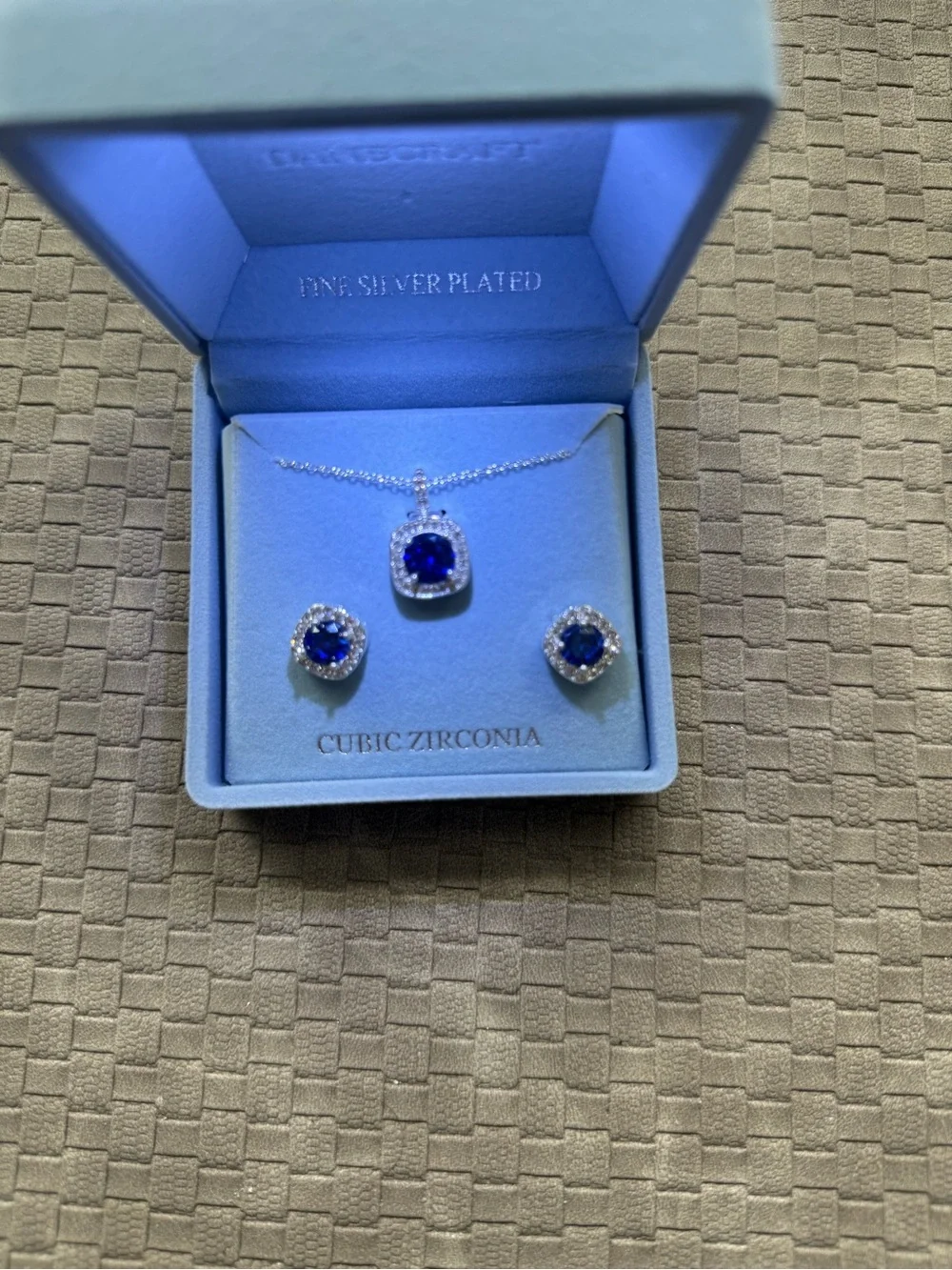 Danecraft  Silver-Plated Blue cubic Zirconia Necklace & Earring Set NEW boxe